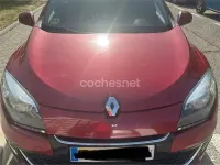 Usado Renault Mégane GrandTour Dynamique 110 CV (80 kW) 2013 Rojo Familiar