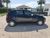Usado Dacia Sandero Ambiance 75 CV (55 kW) 2011 Negro Berlina