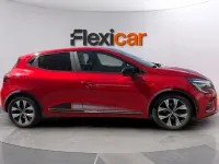 Usado Renault Clio V SE 65 CV (47 kW) 2023 Rojo Berlina