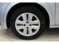 Usado Dacia Sandero Comfort 91 CV (66 kW) 2022 Gris / plata Berlina