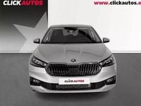 Usado Skoda Fabia Selection 115 CV (84 kW) 2025 Blanco Utilitario