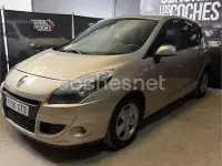 Usado Renault Scenic E-Tech Dynamique 105 CV (77 kW) 2010 Beige Monovolumen