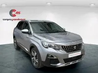 Usado Peugeot 3008 Allure 130 CV (95 kW) 2019 Gris / plata SUV