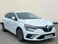 Usado Renault Mégane GrandTour Techno 140 CV (102 kW) 2022 Blanco Familiar