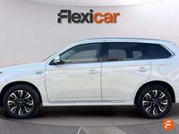 Usado Mitsubishi Outlander P-HEV 203 CV (149 kW) 2017 Blanco SUV