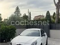Usado Alfa Romeo Giulietta 170 CV (125 kW) 2011 Blanco Utilitario
