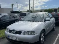 Usado Audi A3 Ambiente 100 HP (73 kW) 2002 Cinzento Citadino