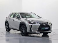 Usado Lexus UX Business Edition 184 CV (135 kW) 2023 Gris / plata SUV