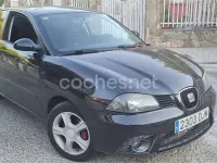 Usado Seat Ibiza Sport 100 CV (73 kW) 2005 Negro Utilitario