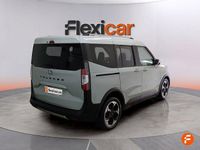 Usado Ford Tourneo Courier Titanium 125 CV (91 kW) 2024 Gris Monovolumen