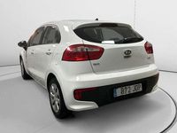 Usado Kia Rio 75 CV (55 kW) 2015 Blanco Utilitario