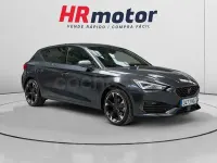 Usado Cupra Leon 150 CV (110 kW) 2023 Gris / plata Berlina