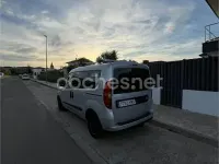 Usado Fiat Doblò Dynamic 105 CV (77 kW) 2013 Gris / plata Monovolumen