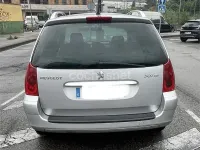 Usado Peugeot 307 110 CV (80 kW) 2003 Gris / plata Familiar
