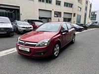 Usado Opel Astra Enjoy 105 CV (77 kW) 2005 Granate Berlina