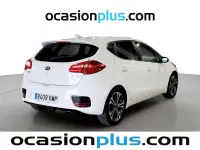 Begagnad Kia Ceed 120 HK (88 kW) 2018 Vit Halvkombi