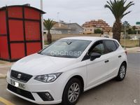 Usado Seat Ibiza Style 75 CV (55 kW) 2018 Blanco Utilitario