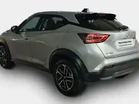 Usado Nissan Juke N-Connecta 114 CV (83 kW) 2025 Diamond silver (metalizado) monotono SUV