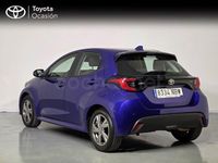 Usado Toyota Yaris Hybrid Active 116 CV (85 kW) 2025 Azul Berlina