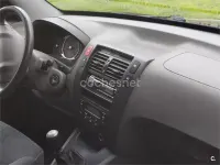 Käytetty Hyundai Tucson Comfort 142 HP (104 kW) 2006 Musta Katumaasturi