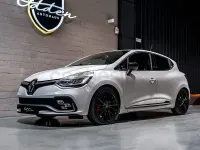 Usado Renault Clio IV Trophy 220 CV (161 kW) 2017 Blanco Berlina
