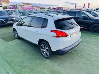 Usado Peugeot 2008 Active 92 CV (67 kW) 2015 Blanco SUV