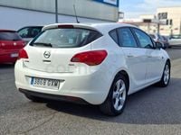 Usado Opel Astra Sport 110 CV (80 kW) 2010 Blanco Berlina