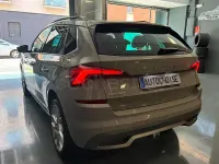 Usado Skoda Kamiq Sport 110 CV (80 kW) 2021 Gris / plata SUV