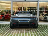 Nuevo Ferrari Roma 620 CV (456 kW) 2026 Gris metalizado Descapotable