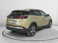 Usado Peugeot 3008 Allure 131 CV (96 kW) 2018 Beige SUV