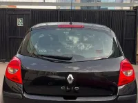 Usado Renault Clio II Privilege 105 CV (77 kW) 2008 Negro Berlina