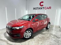 Usado Dacia Sandero Acces 67 CV (49 kW) 2022 Rojo Berlina