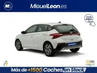 Usado Hyundai i20 100 CV (73 kW) 2024 Blanco Utilitario