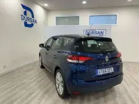 Usado Renault Scénic LIMITED 120 CV (88 kW) 2020 Azul Monovolumen