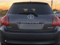 Usado Toyota Auris Advance 126 CV (92 kW) 2009 Gris / plata Utilitario