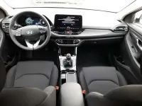 Usado Hyundai i30 101 CV (74 kW) 2025 Blanco Berlina