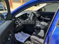 Usado Jaguar E-Pace 150 CV (110 kW) 2018 Azul SUV