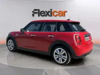 Usado Mini ONE 102 CV (75 kW) 2018 Rojo Utilitario