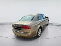 Usado Audi A4 Ambiente 115 CV (84 kW) 2007 Gris / plata Berlina