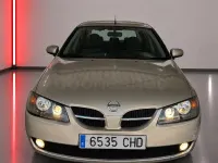Usado Nissan Almera Acenta 98 CV (72 kW) 2003 Beige Berlina