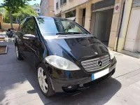 Usado Mercedes A150 Avantgarde 95 CV (69 kW) 2008 Negro Utilitario