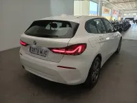 Usado BMW 116 116 CV (85 kW) 2023 Blanco Utilitario