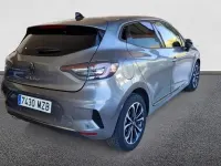Usado Renault Clio Techno 100 CV (73 kW) 2025 Utilitario