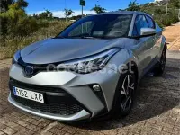 Usado Toyota C-HR Advance 122 CV (89 kW) 2022 Gris / plata SUV