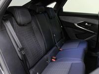 Usado Peugeot 3008 Allure 180 CV (132 kW) 2024 Gris SUV