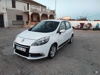 Usado Renault Scénic III Expression 95 CV (69 kW) 2012 Blanco Monovolumen