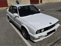 Usado BMW 318 136 CV (100 kW) 1990 Blanco Berlina