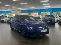 Usado VW Golf VIII R 320 CV (235 kW) 2022 Azul Berlina