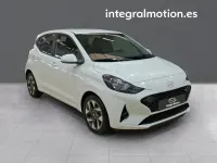 Usado Hyundai i10 67 CV (49 kW) 2024 Blanco Utilitario
