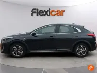 Usado Kia XCeed 120 CV (88 kW) 2023 Gris SUV